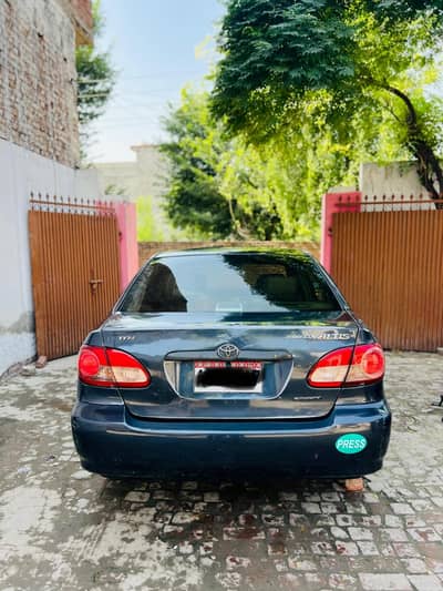 Toyota Corolla Altis 2005