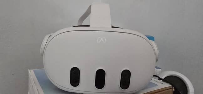Meta Quest 3 512GB - Brand New / 1 Day Used (With Box)