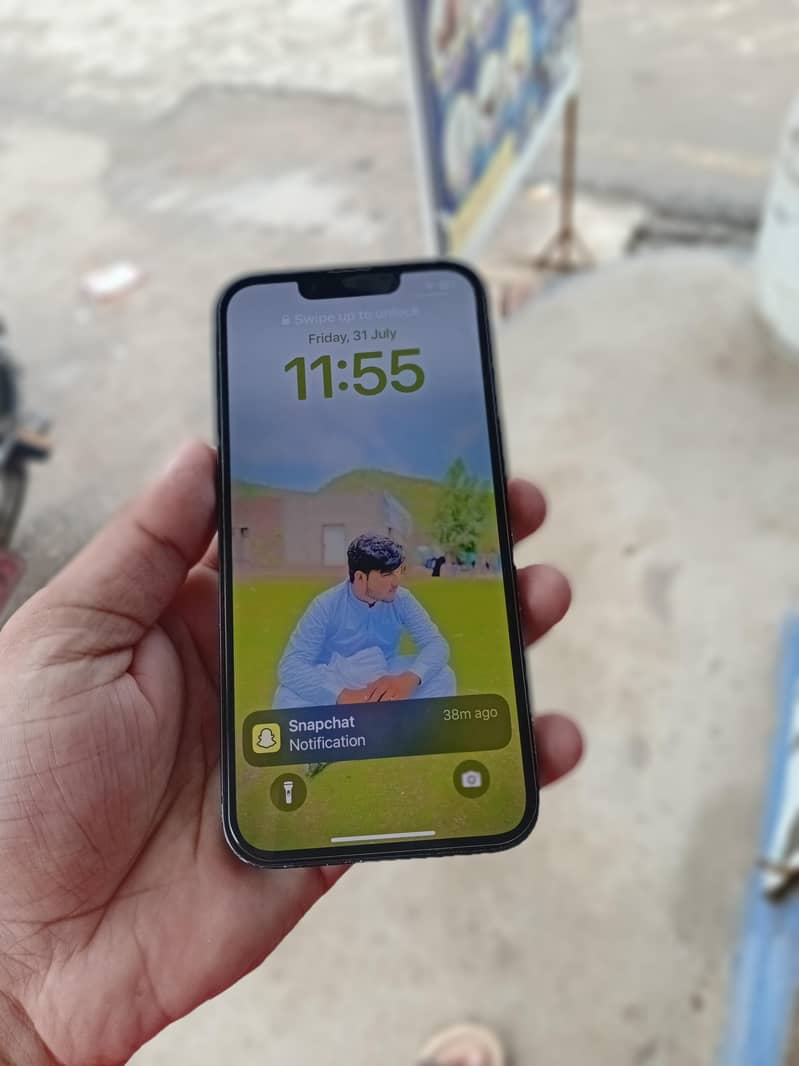 Apple iPhone 13 URGENT SALE 6