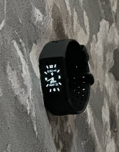Fitbit Charge 4