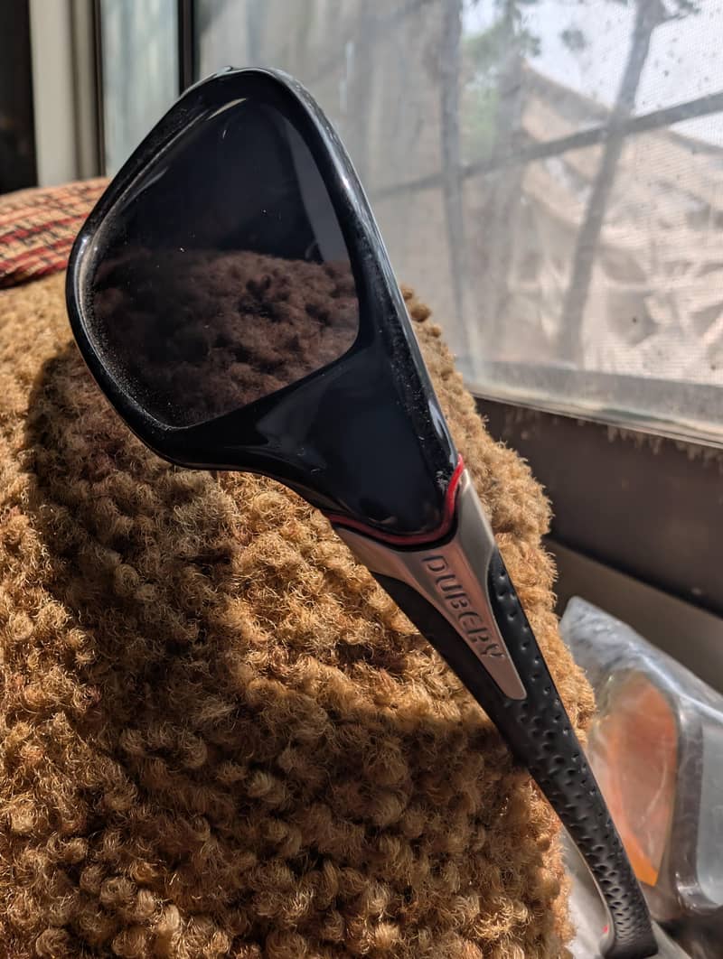 Sun  glasses. 4