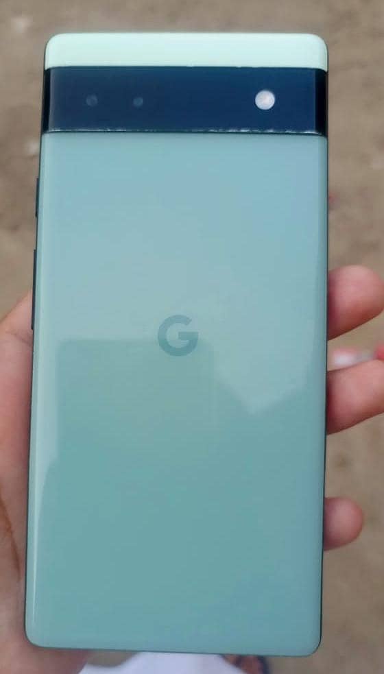 Google Pixel 6a 1