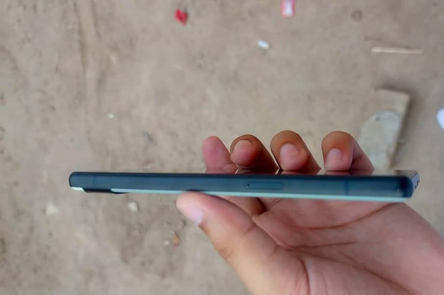Google Pixel 6a 5