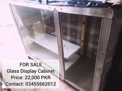 Glass display cabinet