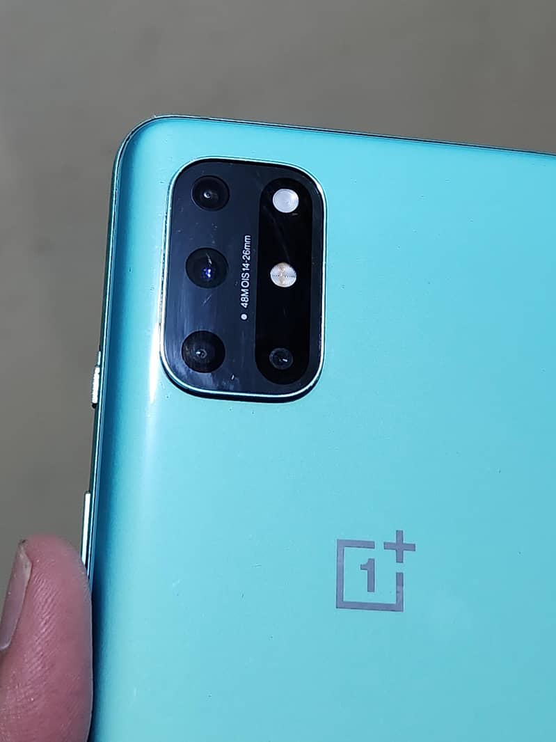 One Plus 8T 4