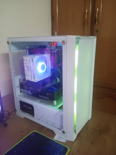 Ryzen 5 8400F Gaming PC | RX 6600 8GB | AM5 DDR5 | 16GB RAM | White AR