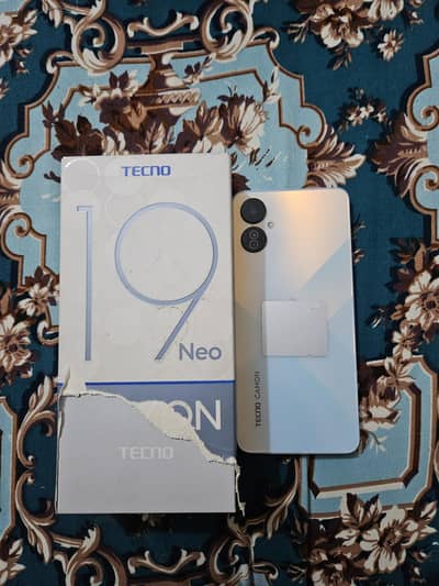 Tecno Camon 19