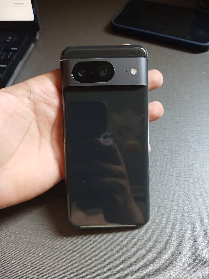 Google Pixel 8 5