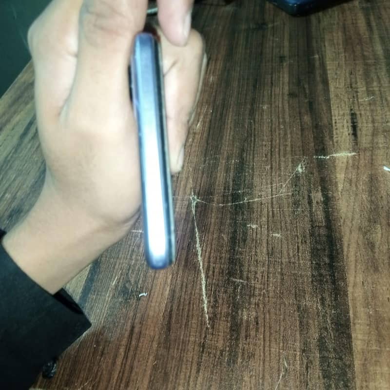 Tecno CAMON 18T 1
