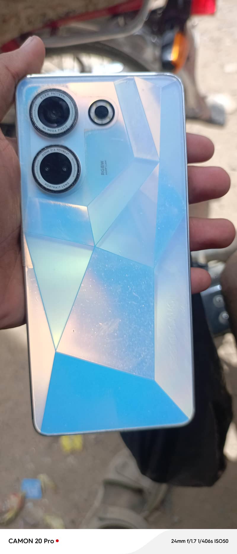Tecno CAMON 20 0