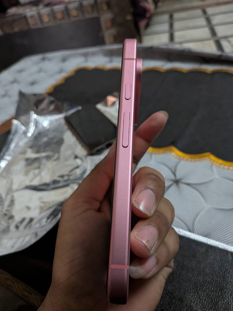 Google Pixel 9 3