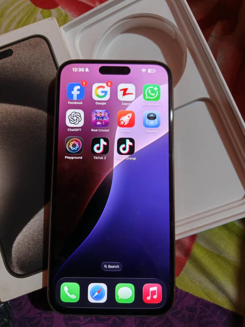 Apple iPhone 15 Pro Max 2