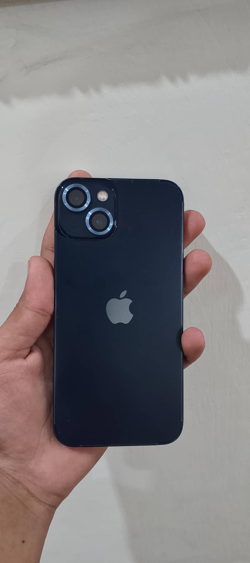 Apple iPhone 13 0