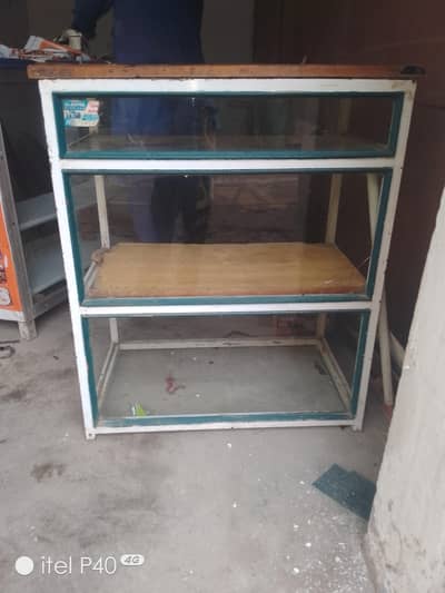 Glass display cabinet