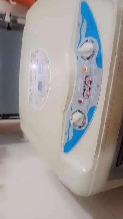 united air color good condition