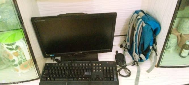 Samsung LCD 9 inch