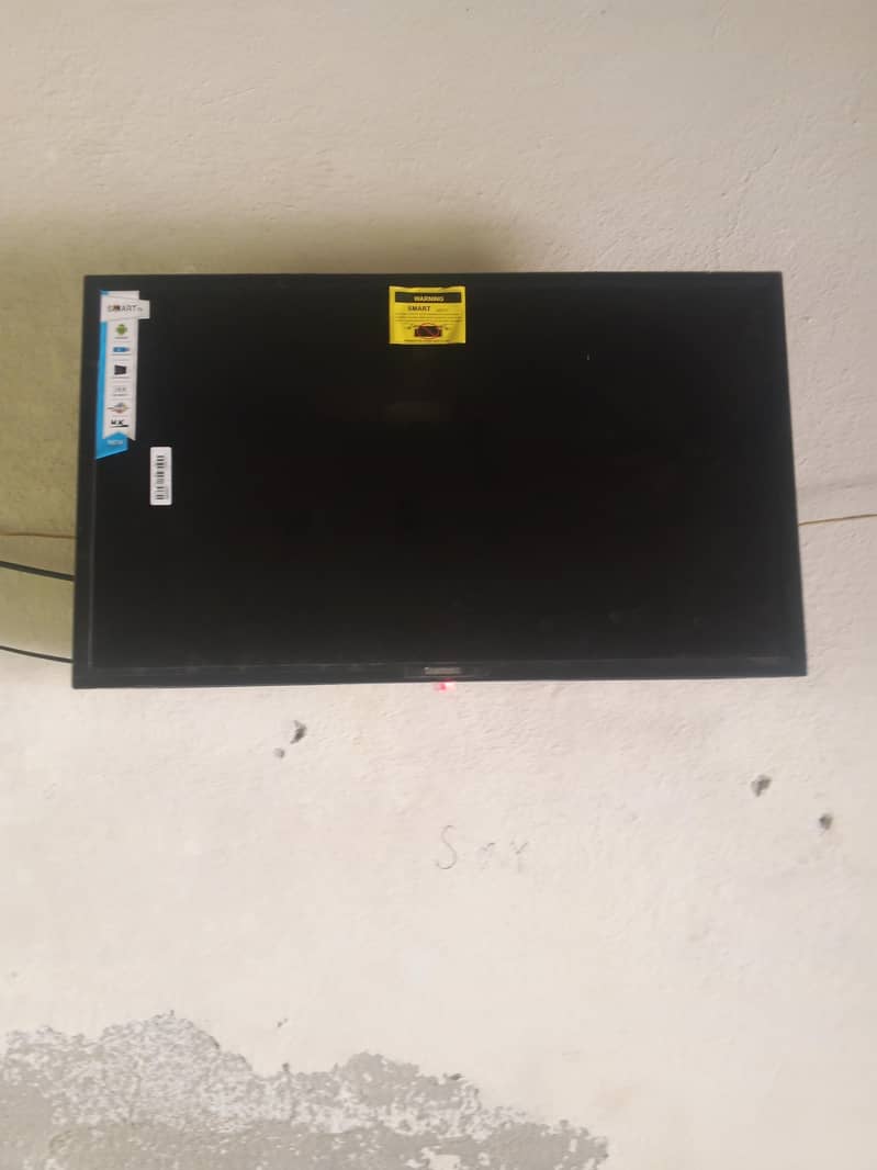 32inch LCD android 0