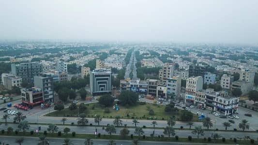 Facing Park 2Kanal Residential Plot Available For Sale