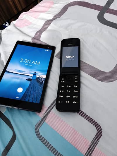 Lenovo Tab + Nokia 2720 Flip Phone (Excellent Condition)