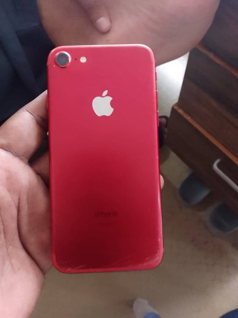 Apple iPhone 7 6