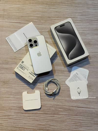 Apple iPhone 15 Pro