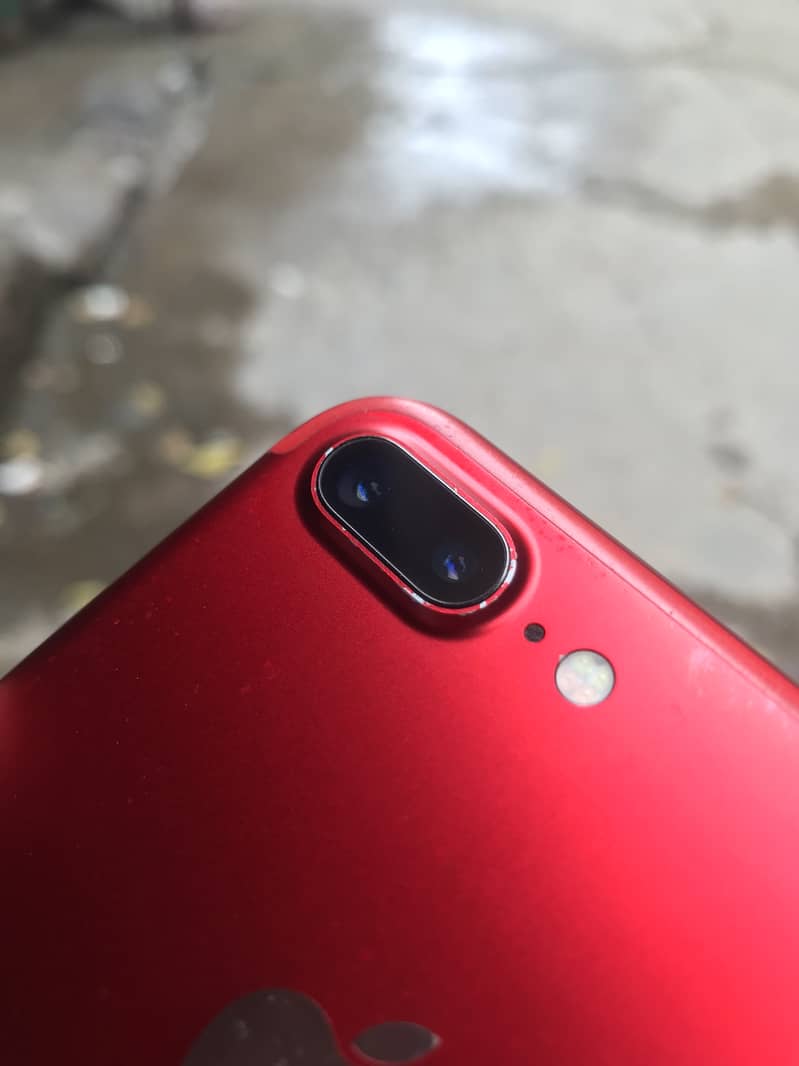 Apple iPhone 7 Plus 2