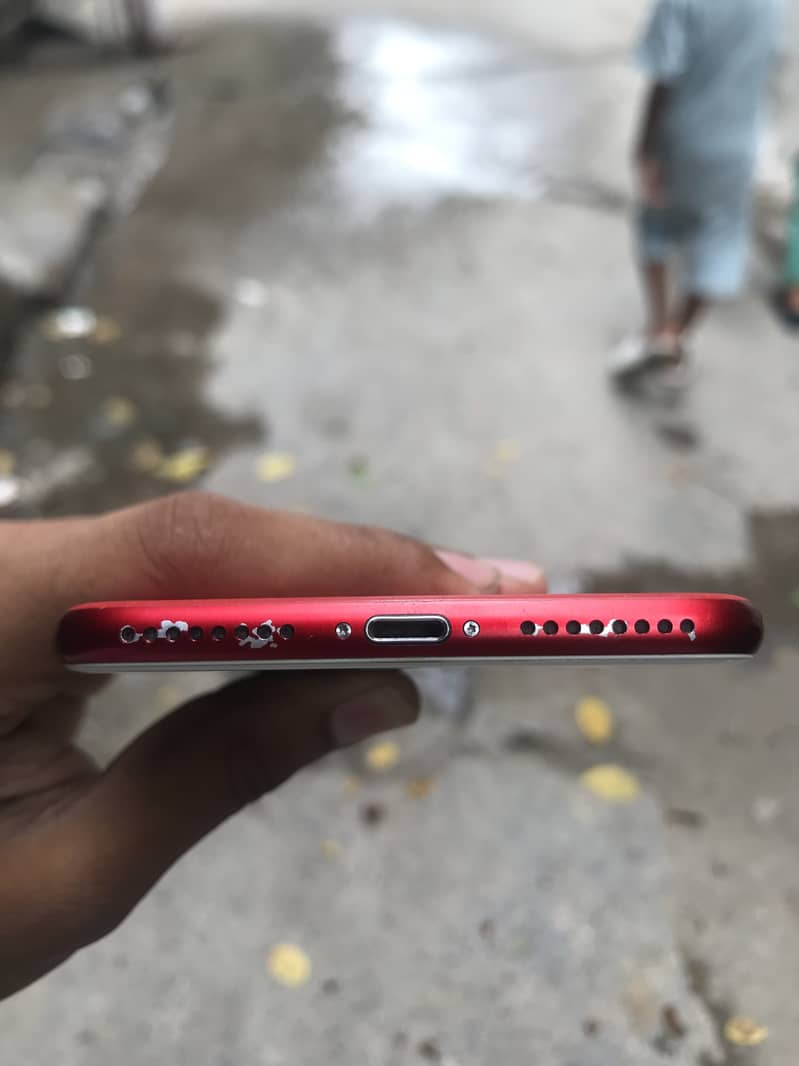 Apple iPhone 7 Plus 8