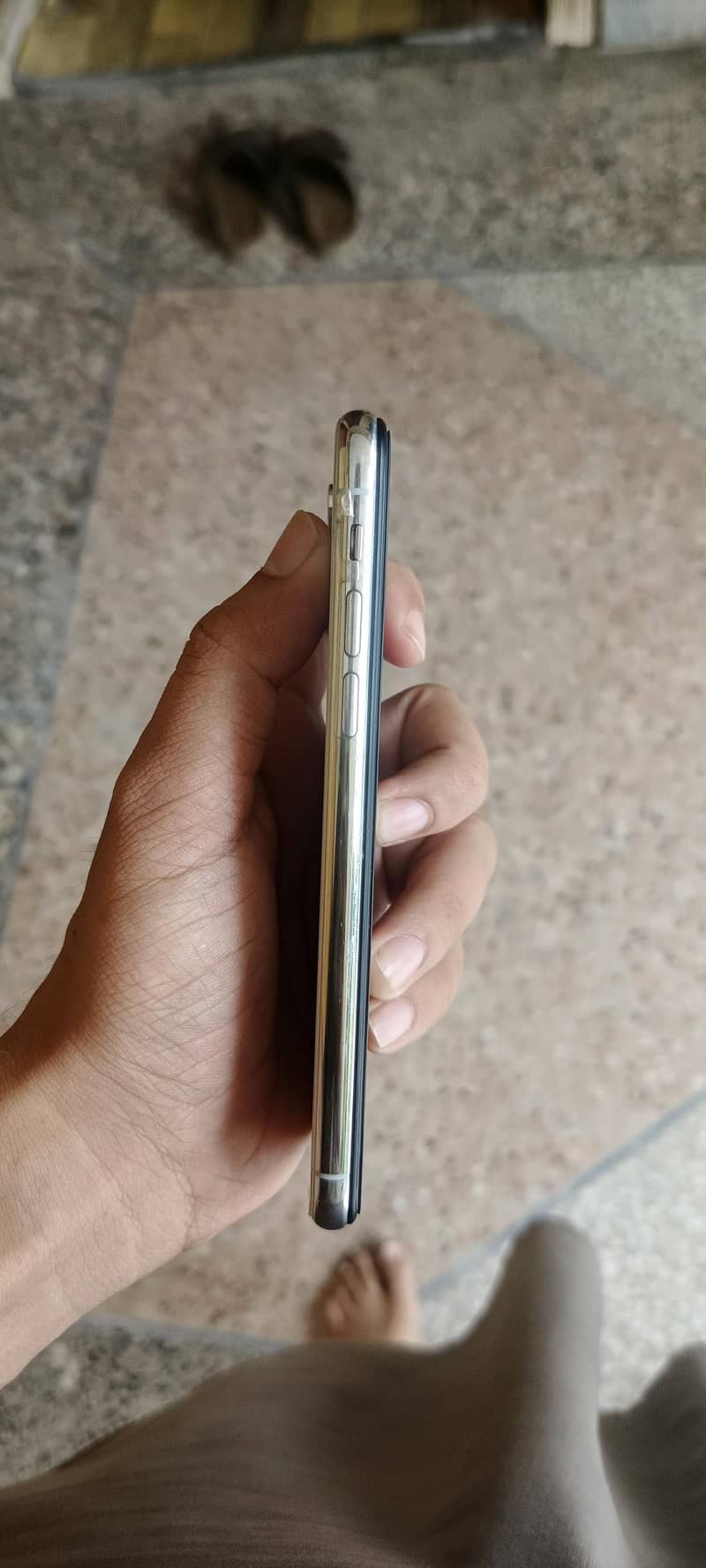 Apple iPhone X 3