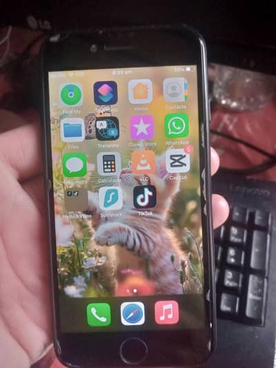 Apple iPhone 7