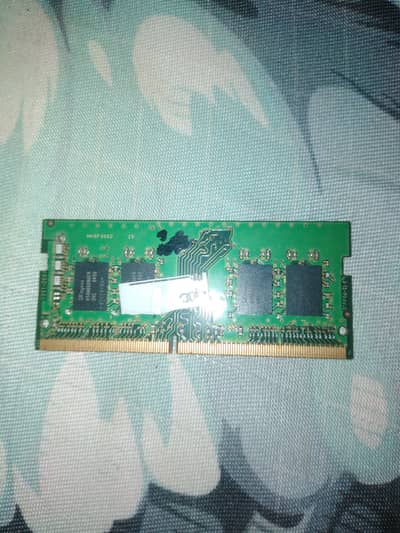 RAM 8 GB