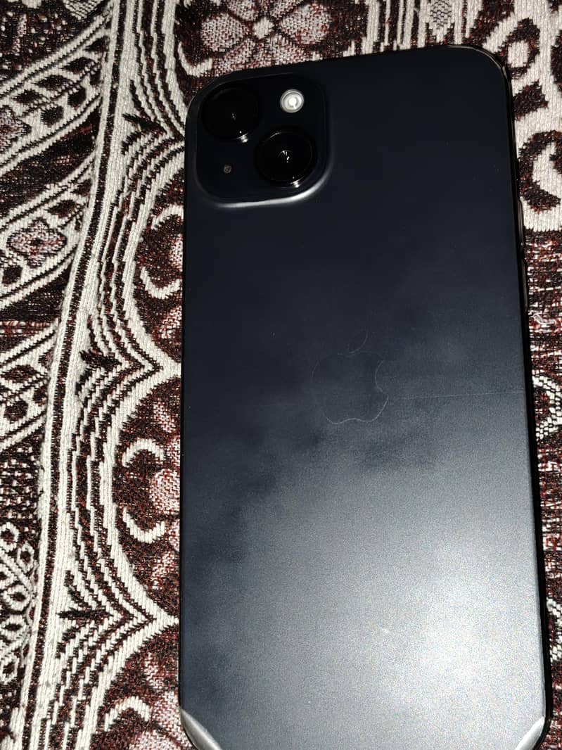 Apple iPhone 15 plus 1