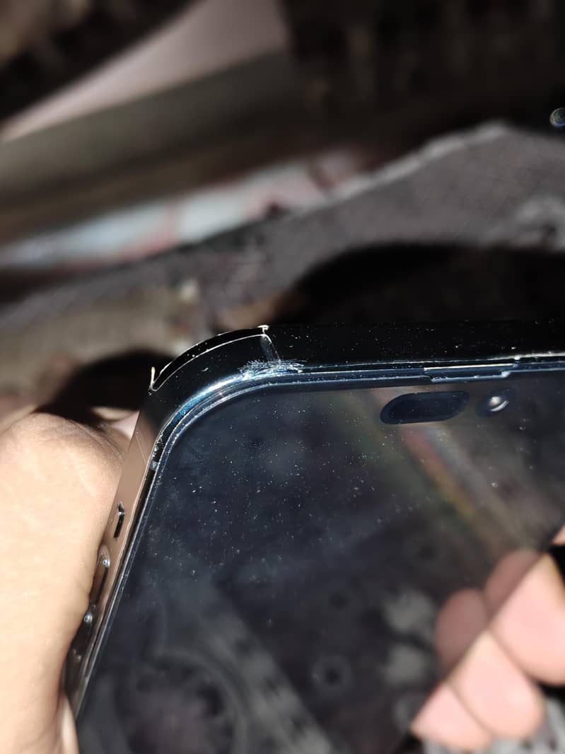 Apple iPhone 15 plus 2