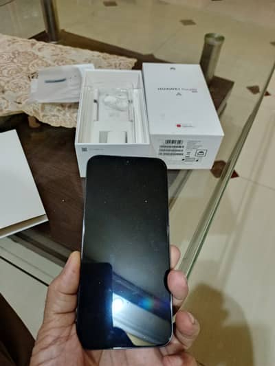 Grey huwaei