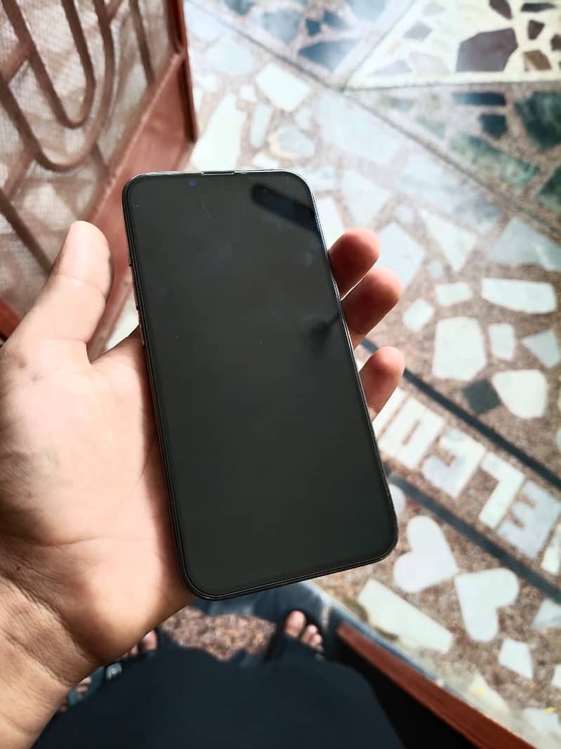 Apple iPhone 13 Pro 10