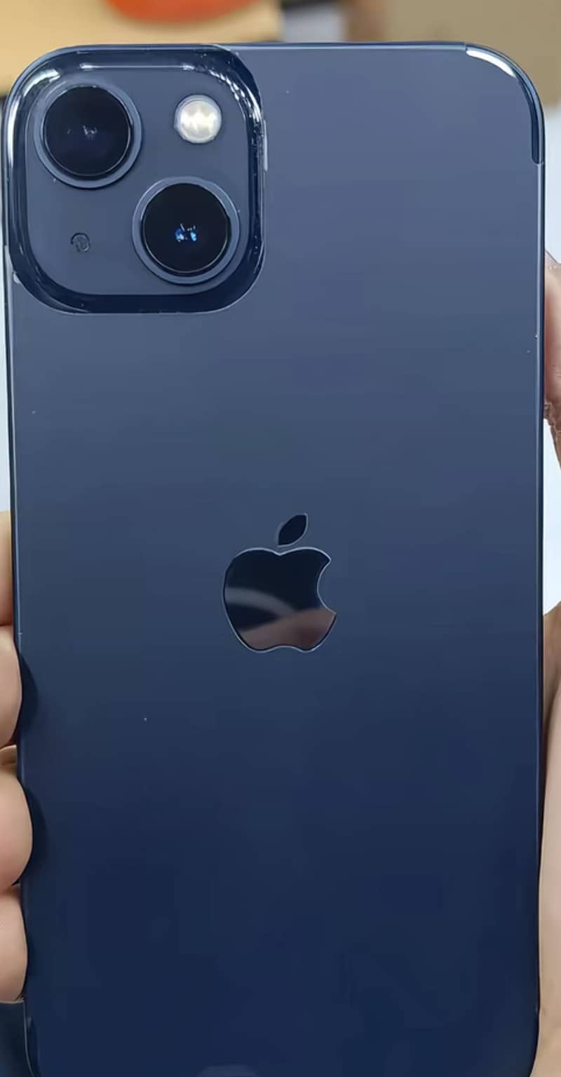 Apple iPhone 13 3