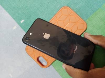 Apple iPhone 8  WhatsApp 03470045748