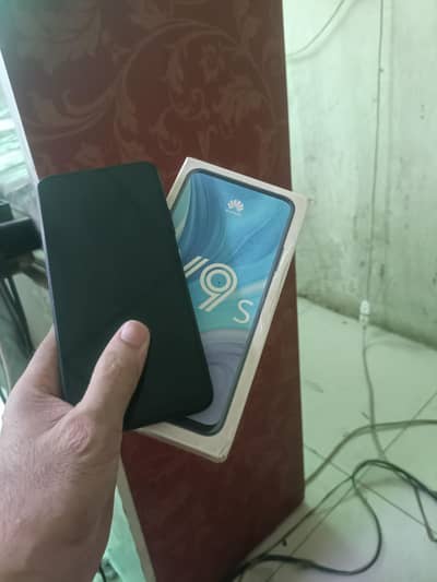 Huawei Y9s