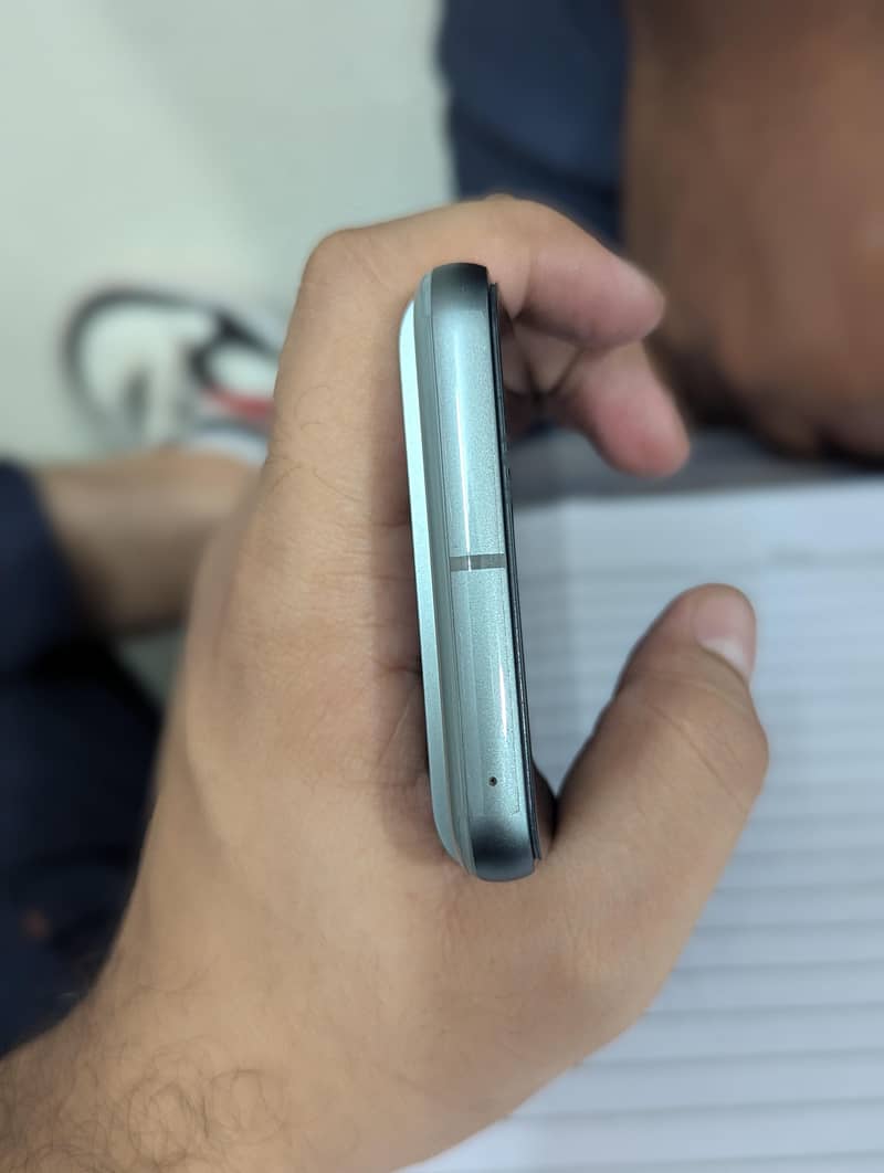 Google Pixel 8 1