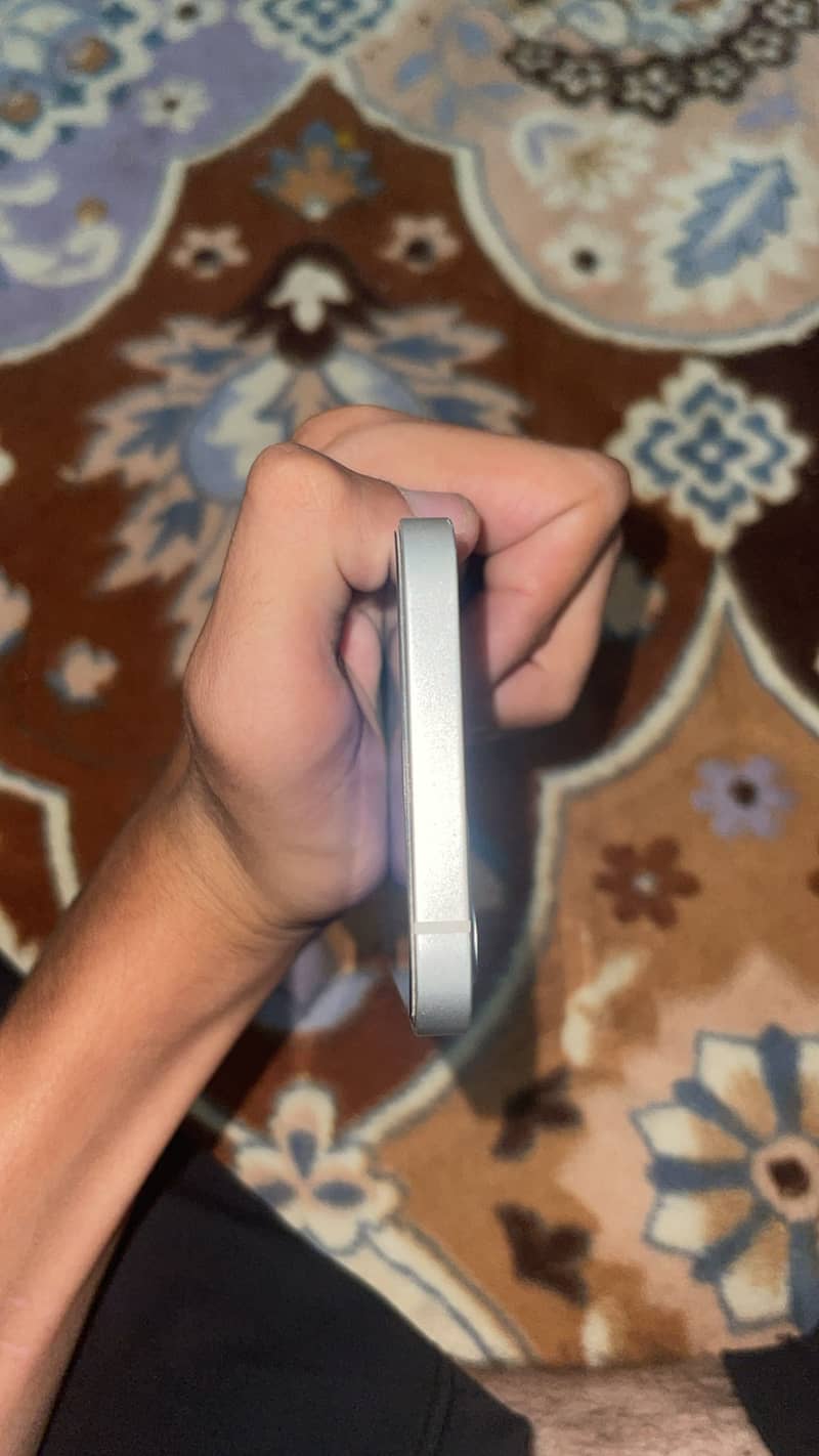 Apple iPhone 12 5