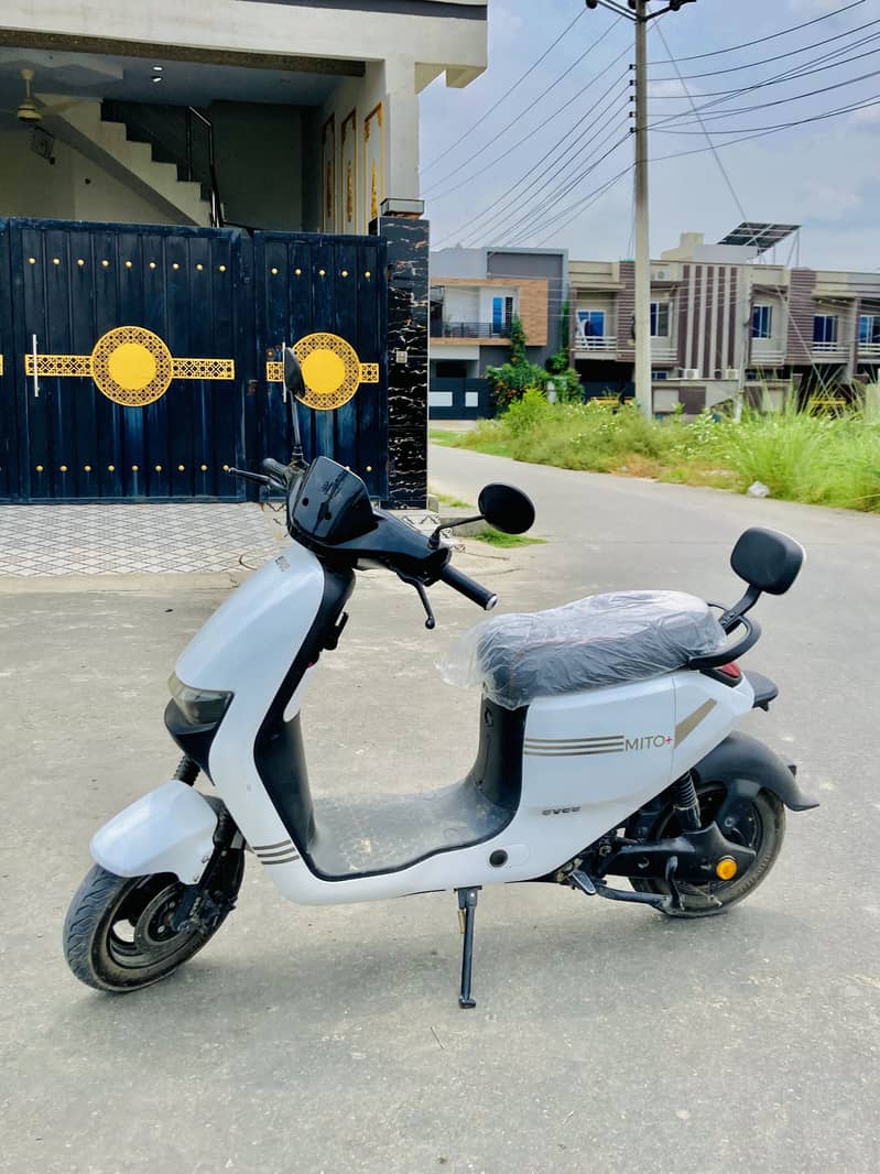 evee mito plus 4