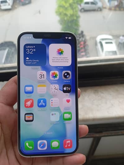 Apple iPhone 12 Pro