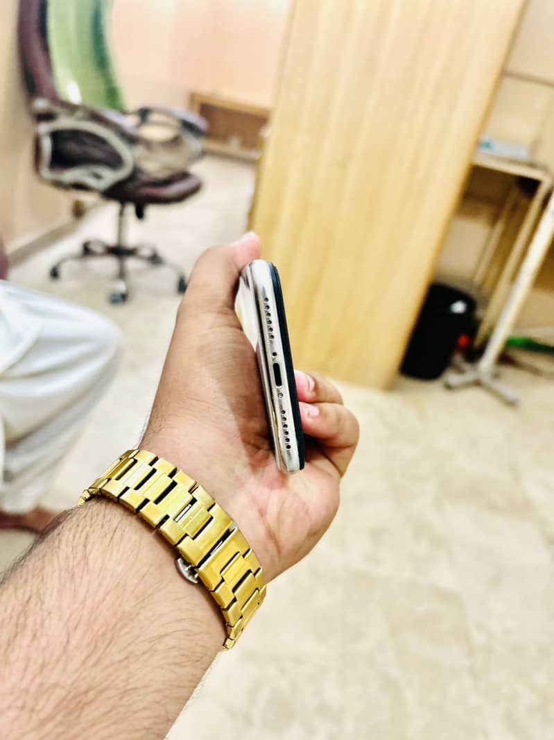 iPhone X 1