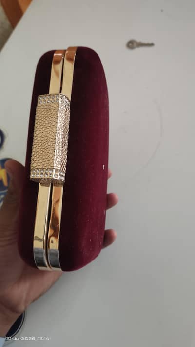 Ladies Fancy Velvet Clutch P