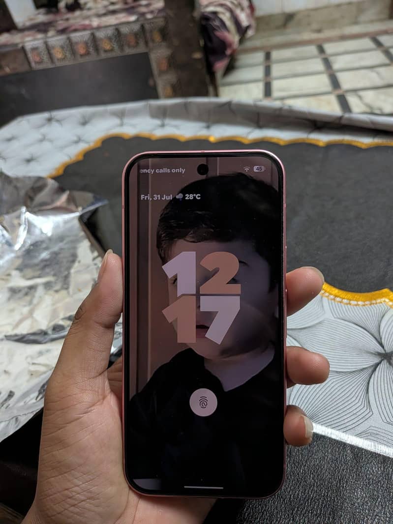 Google Pixel 9 1