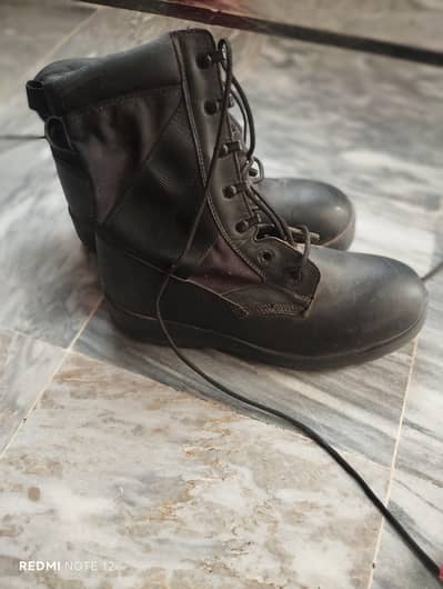 army Shoes new
