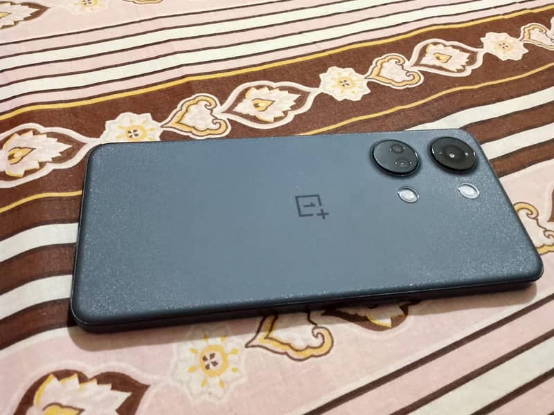 One Plus Ace 2V 0