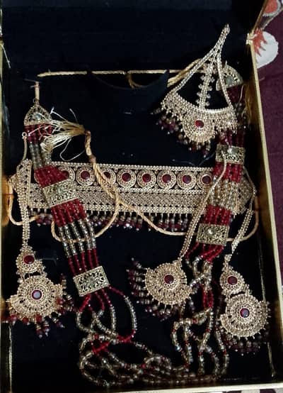 barat jewelry one tme used onyl 4 hazar