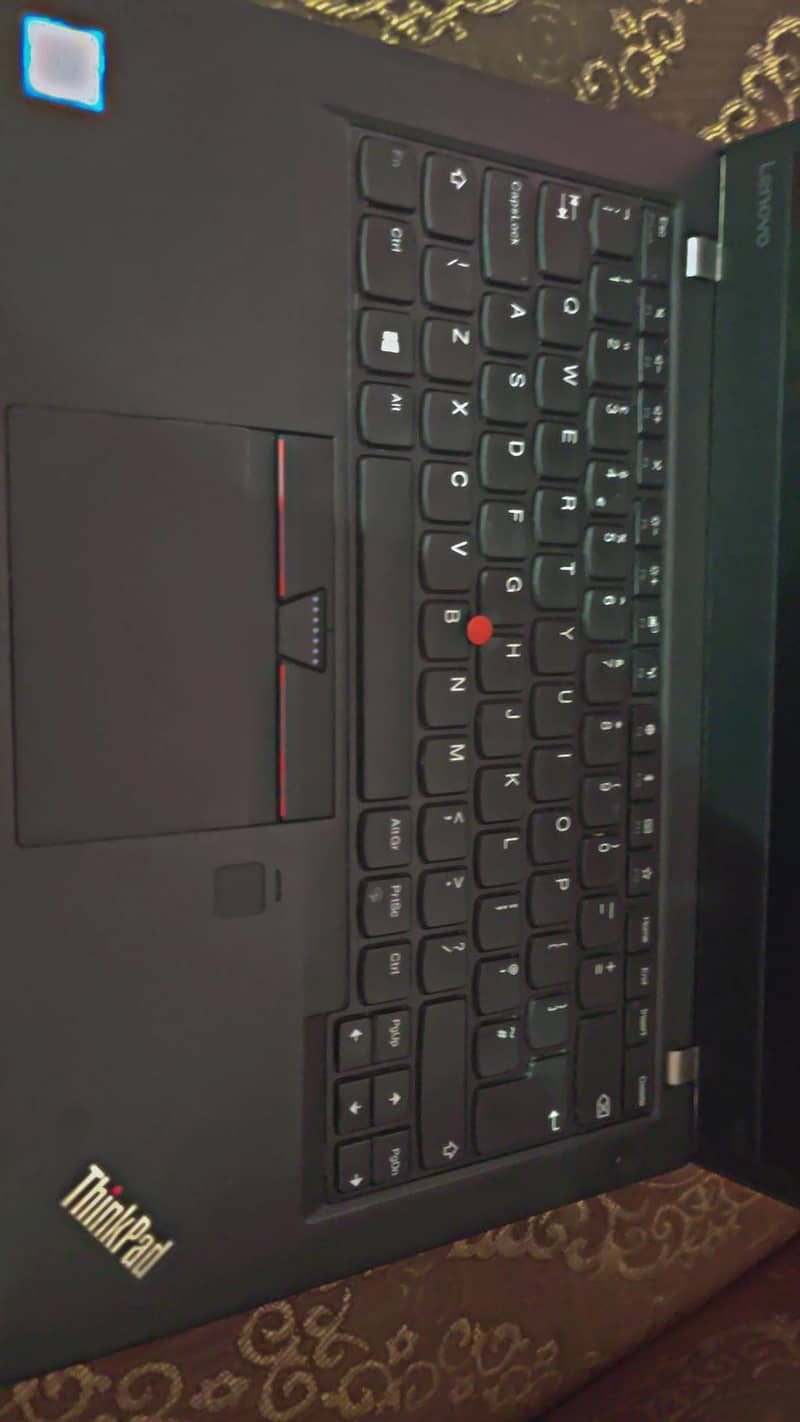 Laptop  1