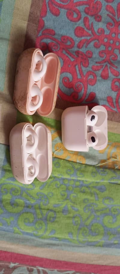 3 earbuds