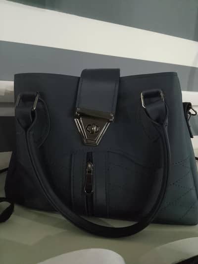 dark blue